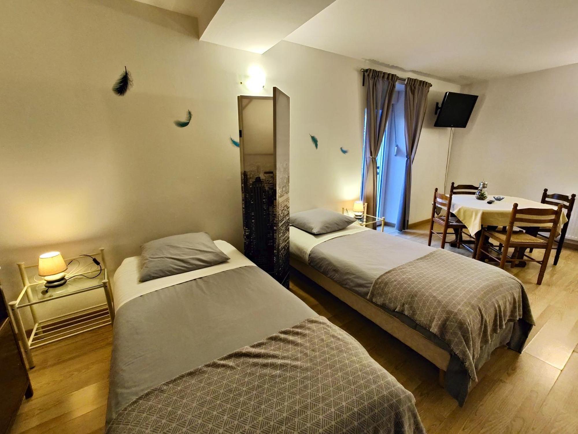 Crezilles Hotes Zewnętrze zdjęcie